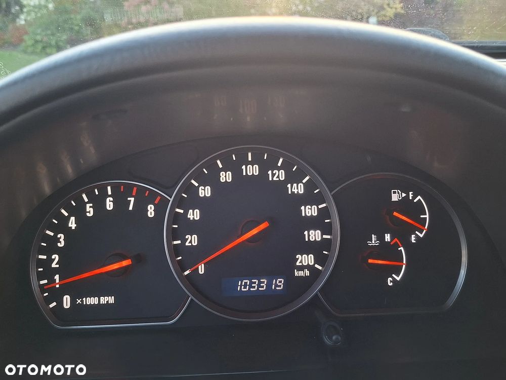 Suzuki Grand Vitara - 20