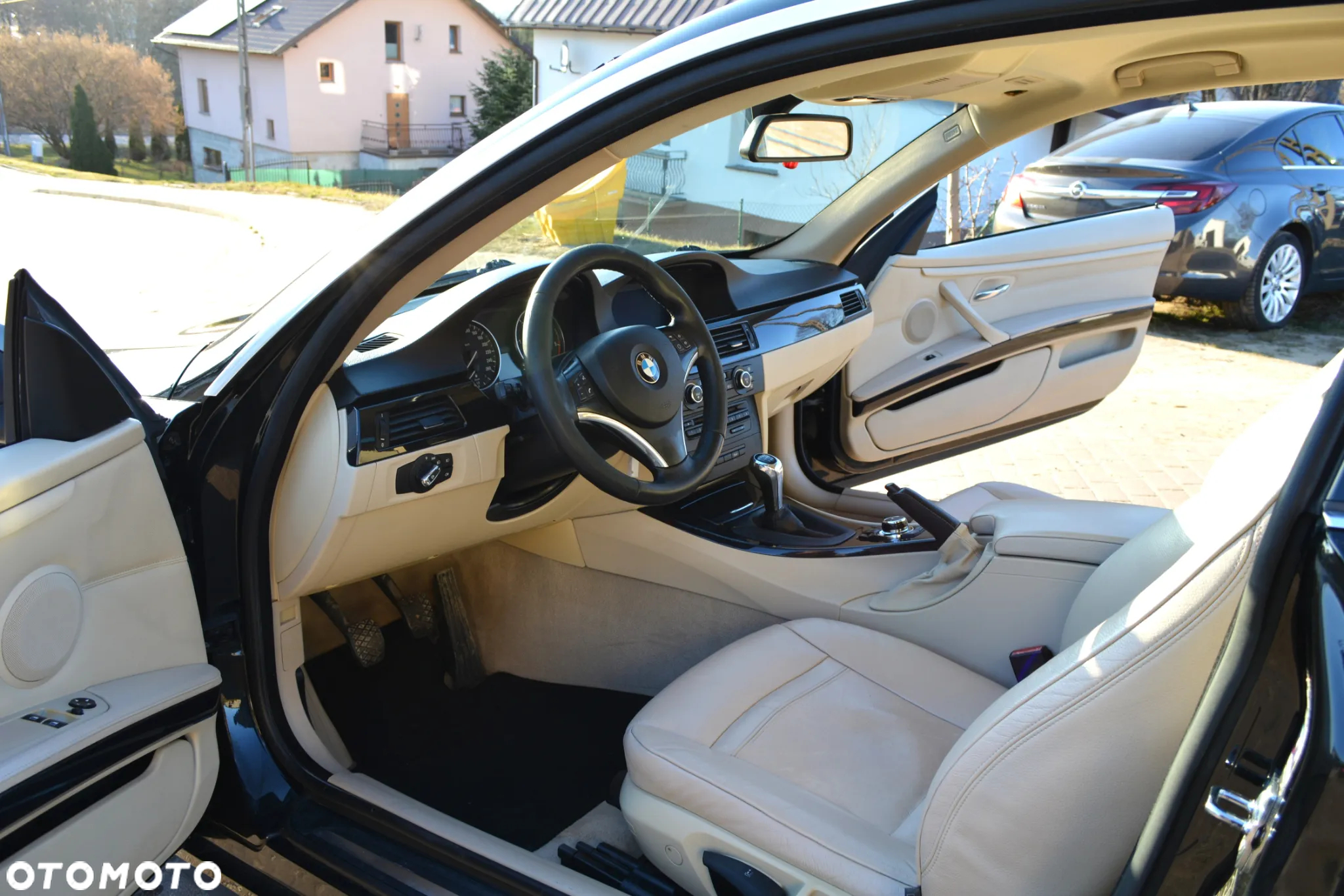 BMW Seria 3 320d Coupe - 7