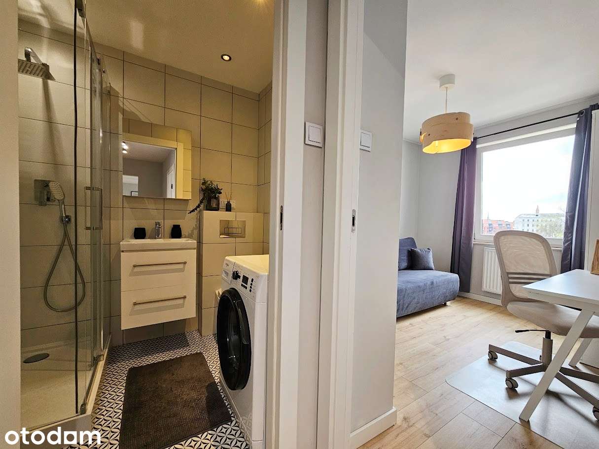 Salon z aneksem, 2 pokoje, balkon, Wyspa Słodowa/ Bema / Bez Prowizji