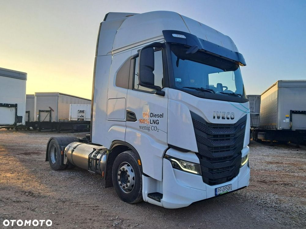 Iveco As440St/p - 1