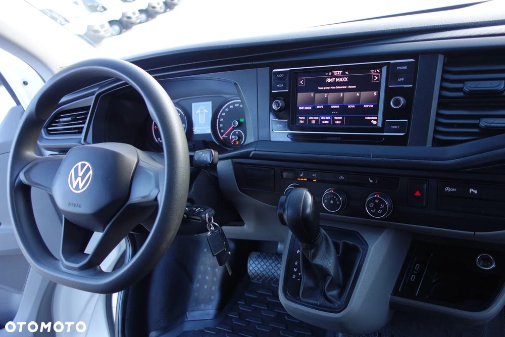 Volkswagen Transporter  T6 Automat 2.0 TDI 150 KM  L1H1 Klima Webasto - 6