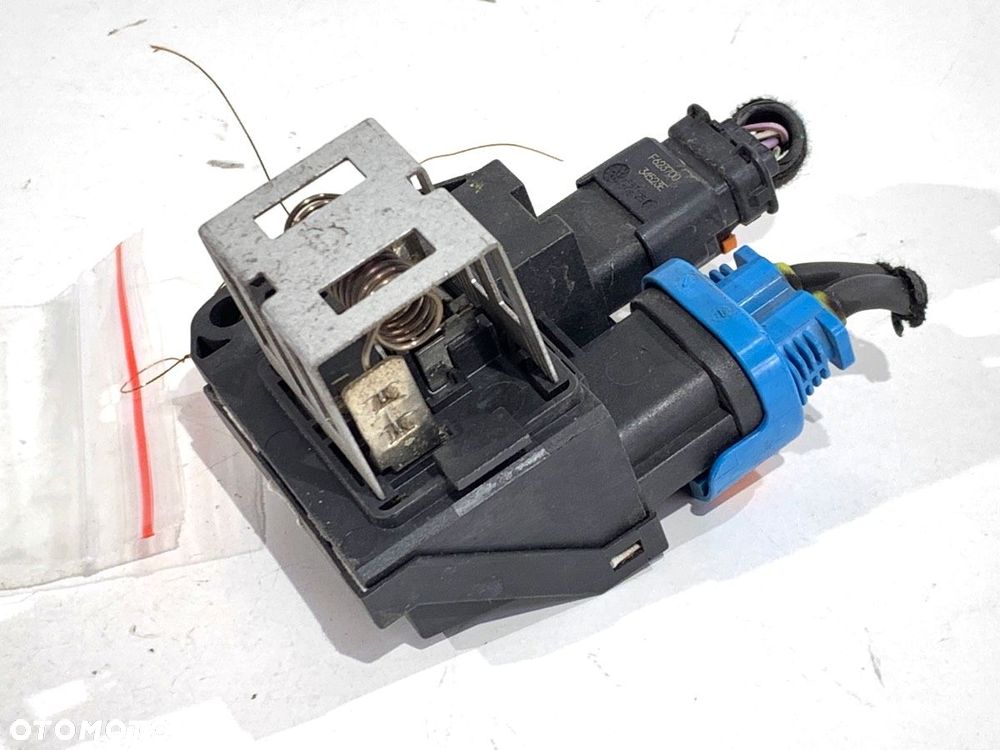 MODUŁ WENTYLATORA  OPEL CROSSLAND X / CROSSLAND (P17, P2QO) 2017 - 2022 1.2 (75) 81 kW [110 KM] - 1