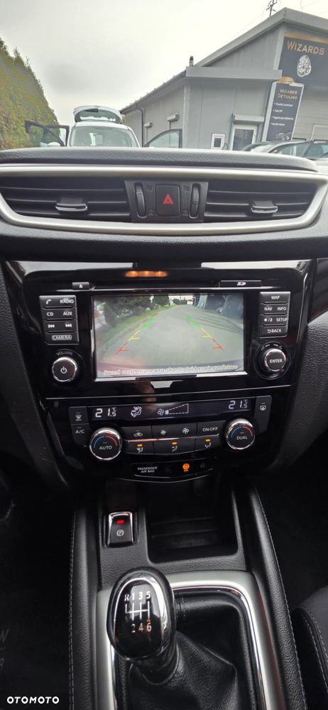 Nissan Qashqai 1.6 DCi Tekna+ - 29