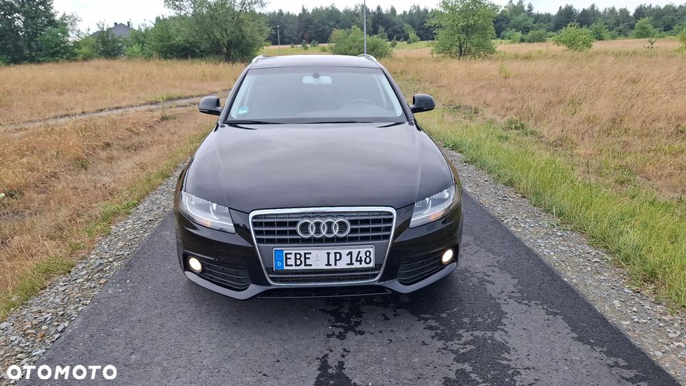 Audi A4 Avant 2.0 TDI DPF Ambiente - 9