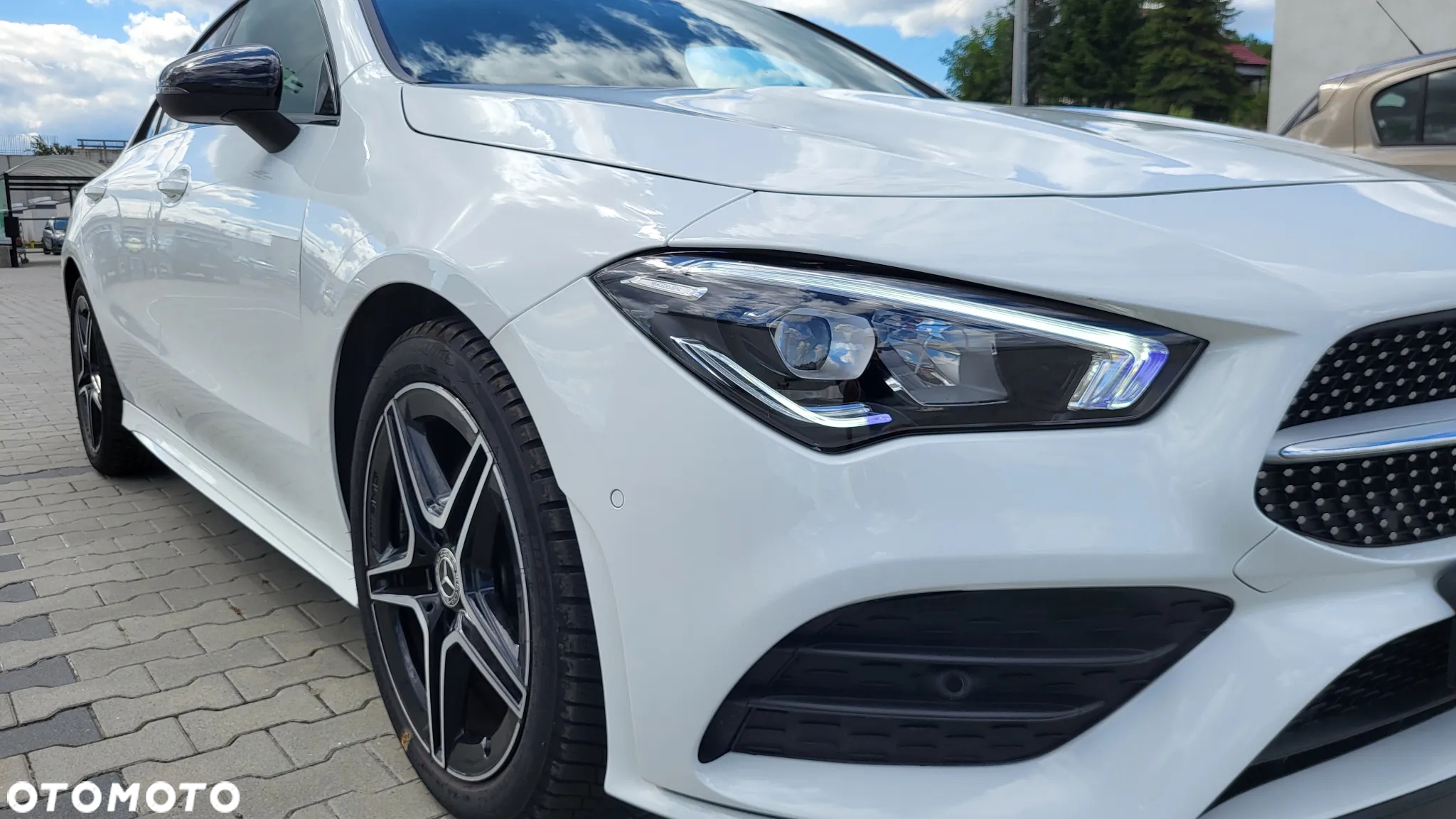 Mercedes-Benz CLA 200 AMG Line - 8