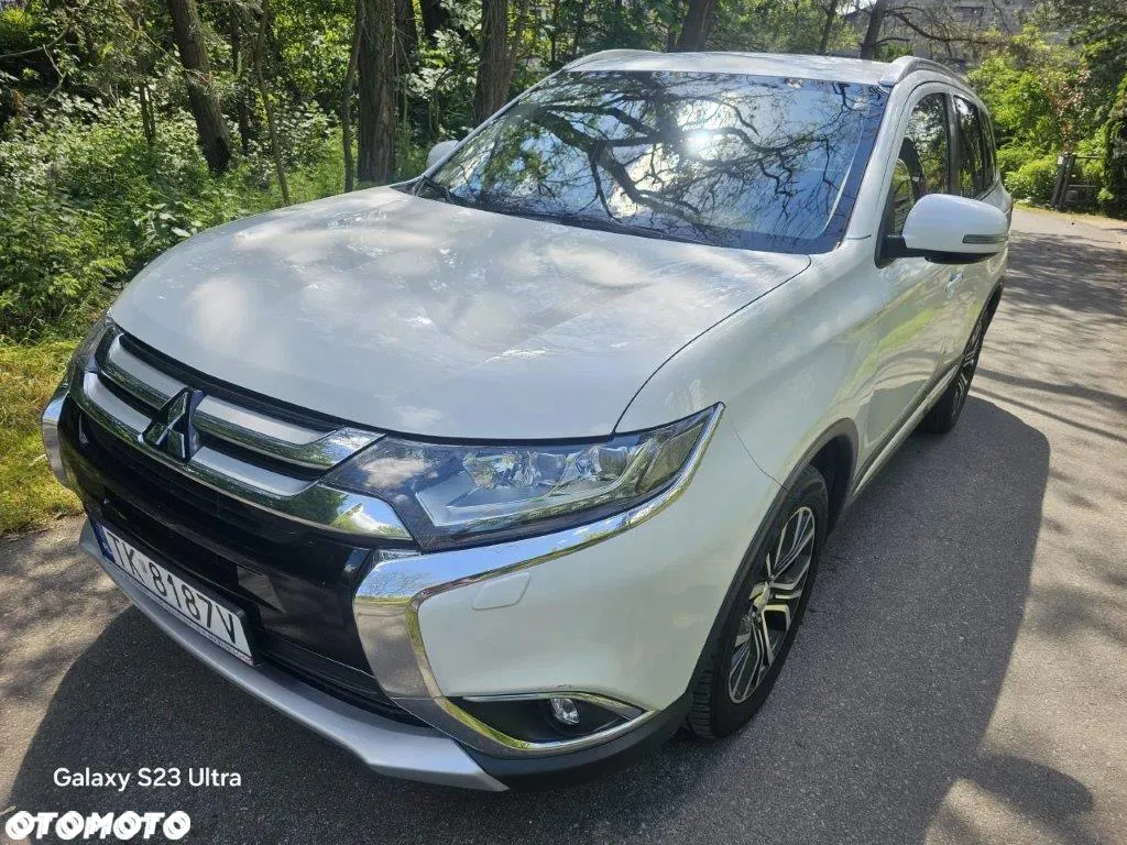 Mitsubishi Outlander 2.0 Intense + Navi 4WD CVT - 2