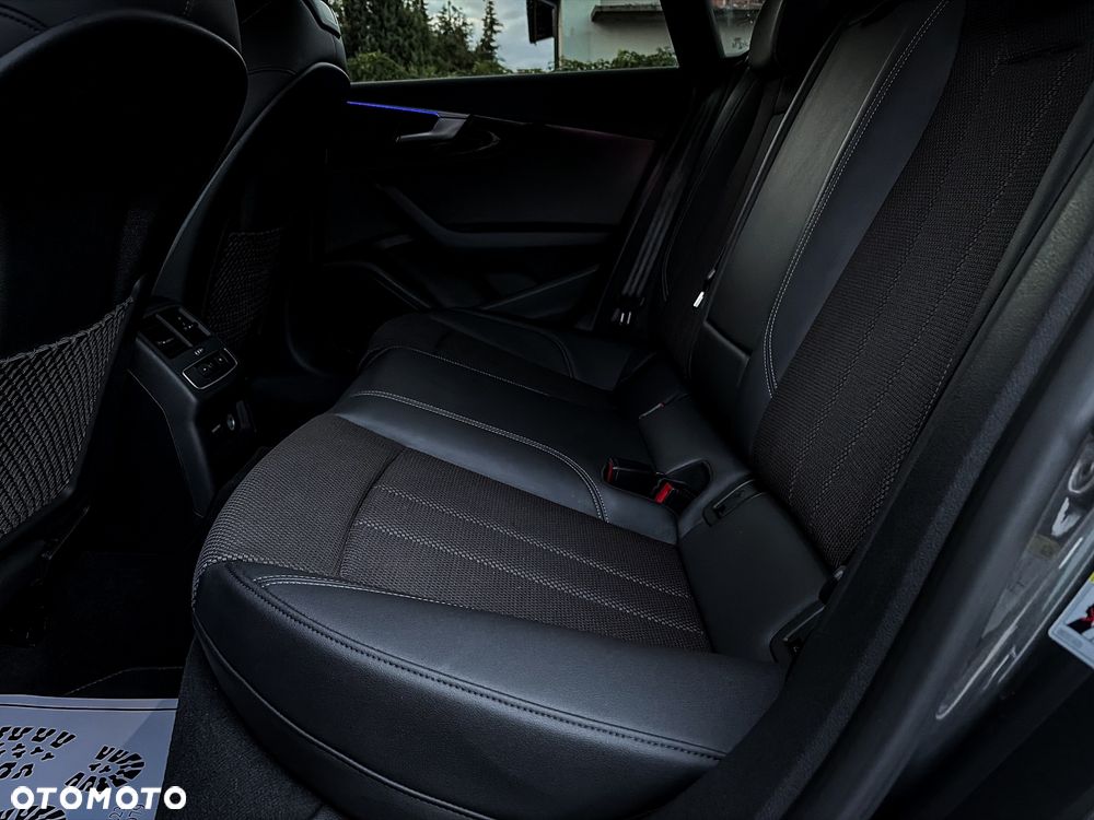 Audi A5 Sportback 40 TFSI S tronic S line - 23