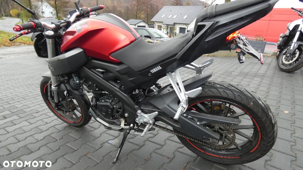 Yamaha MT - 7