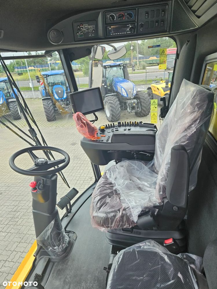 New Holland CX6.80 - 7