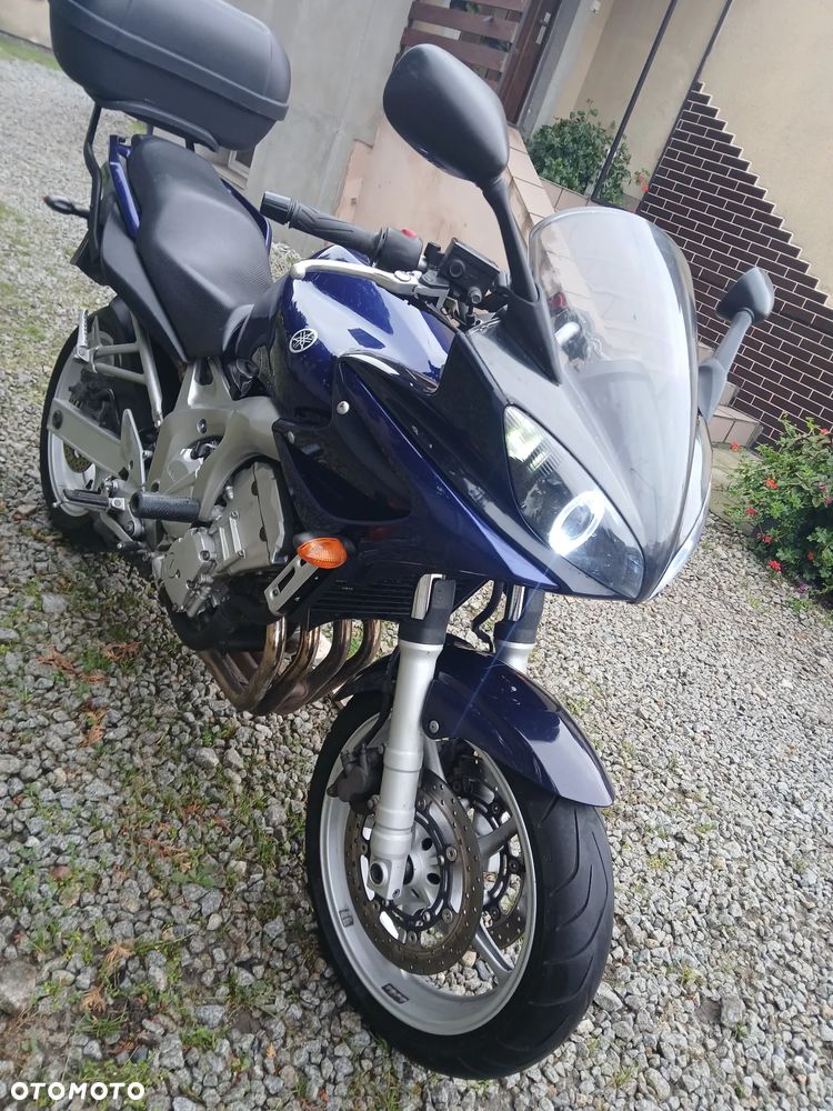 Yamaha FZ6 - 4
