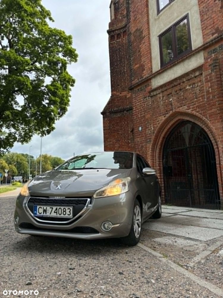 Peugeot 208 1.4 VTi Access - 4