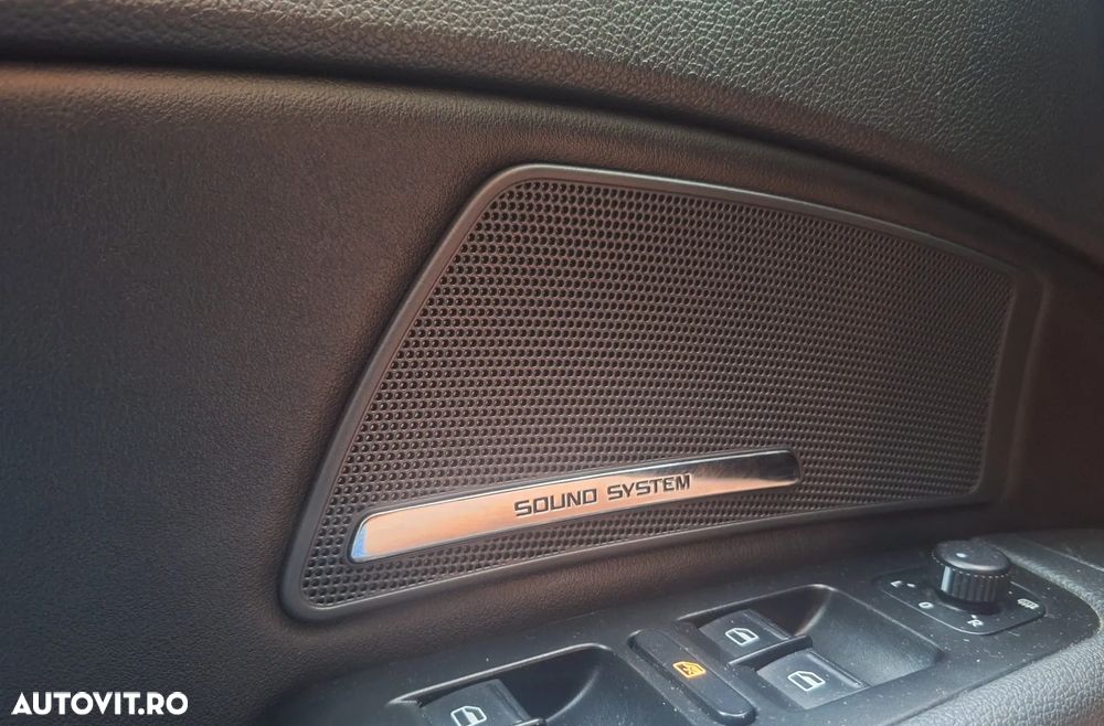 Skoda Superb 2.0 TDI Laurin&Klement - 5