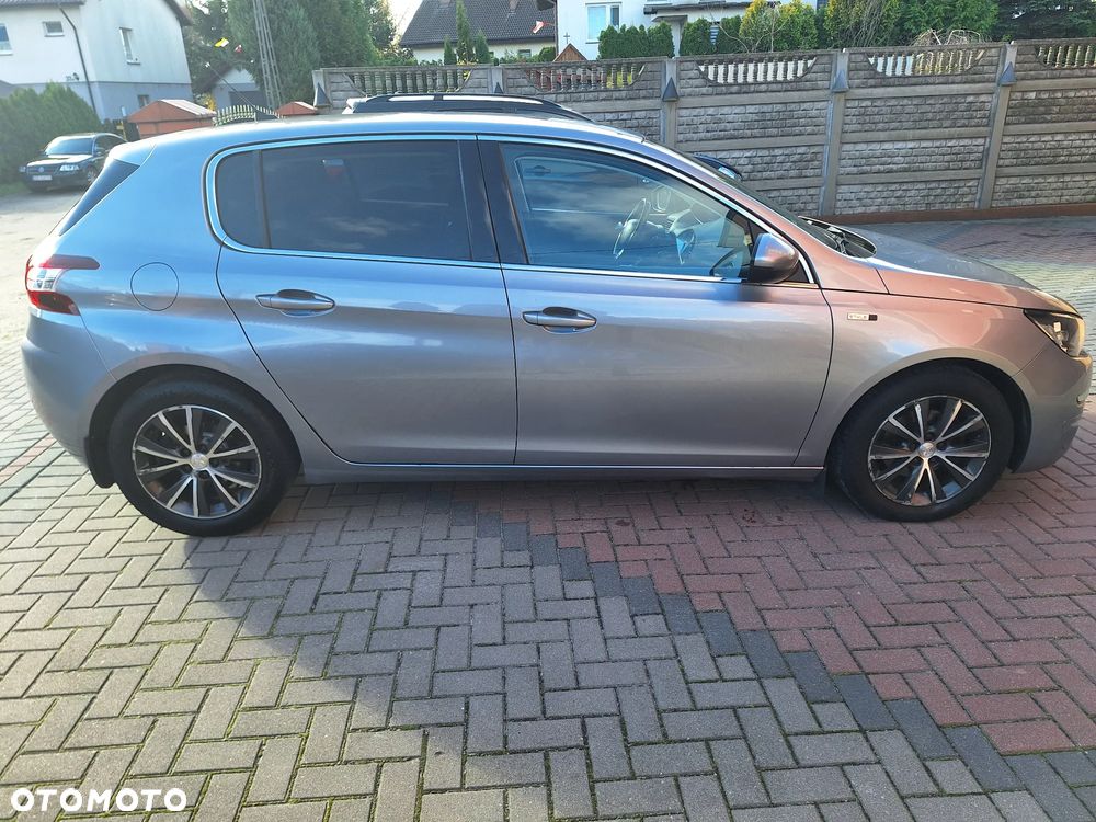 Peugeot 308 1.6 BlueHDi Allure S&S - 10