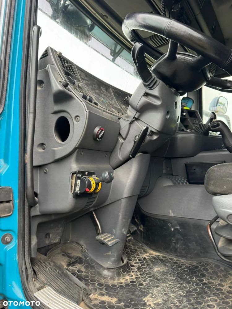 Scania R124 LA 4X2 - 5