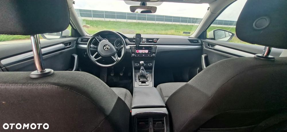 Skoda Superb 2.0 TDI Active - 5