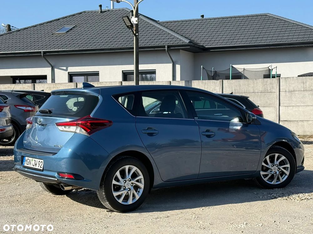 Toyota Auris 1.2 Turbo Edition S+ - 19