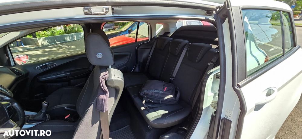Ford B-Max 1.5 TDCi DPF Colorline - 32