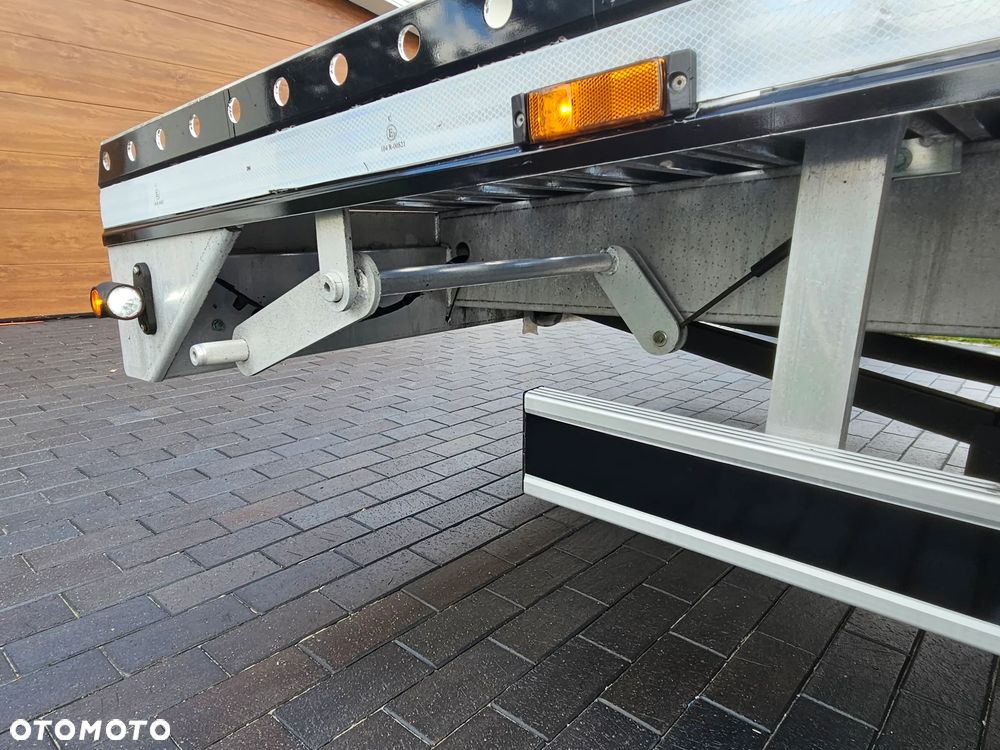 Iveco DAILY 35S18 HI-MATIC AUTOLAWETA LAWETA KABINA SYPIALNA! - 10