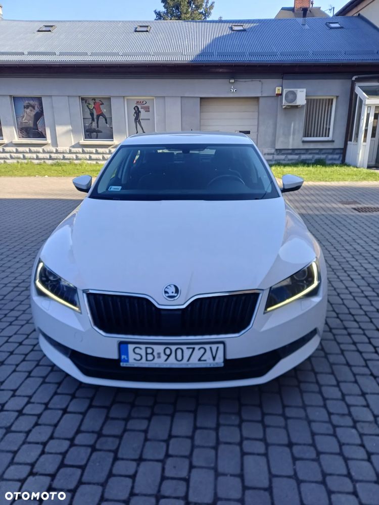 Skoda Superb 2.0 TDI Active - 1