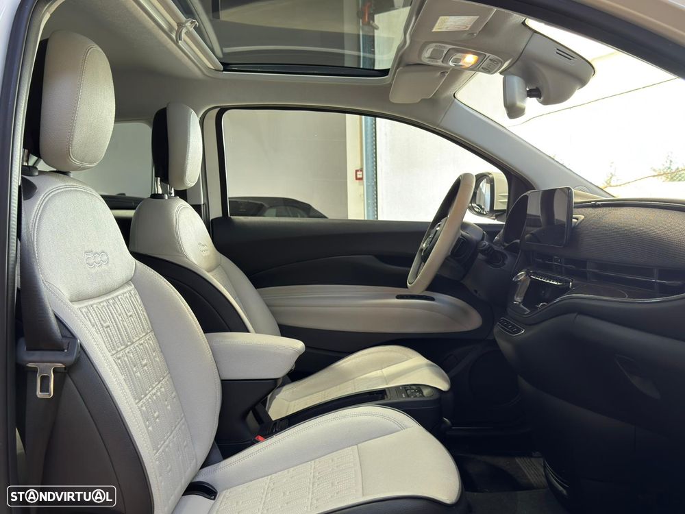 Fiat 500e La Prima - 18