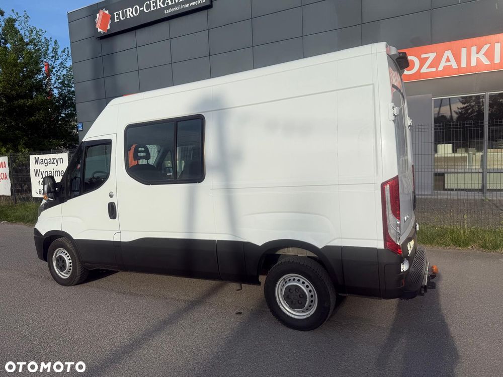 Iveco Daily 35S180,3.0 180KM, L2H2, Brygadówka 5os. , Zadbany - 5