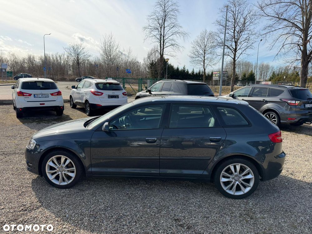 Audi A3 Sportback 2.0 TDI Ambiente - 12