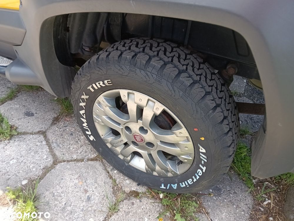 Fiat Strada Adventure - 13
