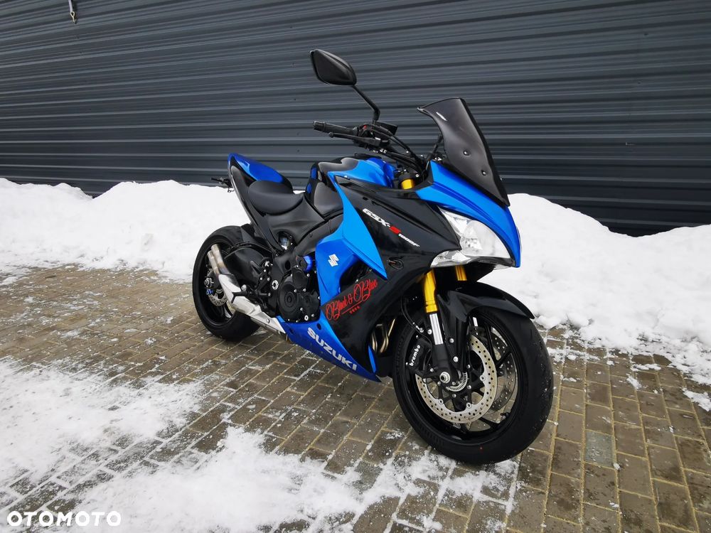 Suzuki GSX - 1