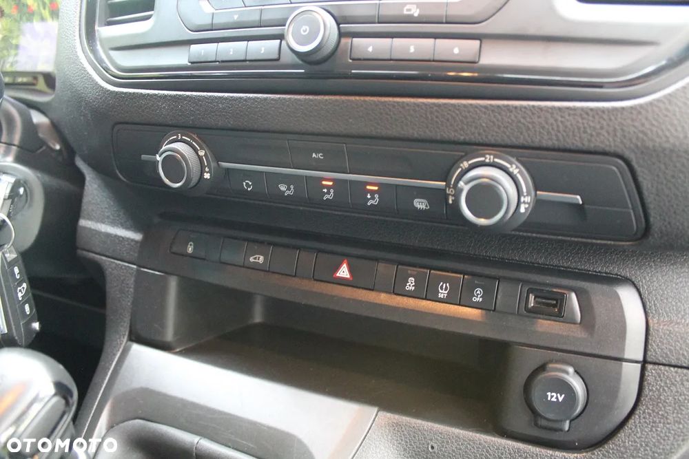 Opel Vivaro - 30