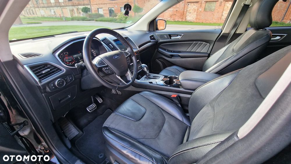 Ford Edge 2.0 TDCi Bi-Turbo 4x4 ST-LINE - 11