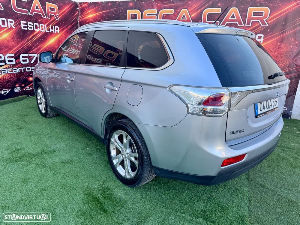 Mitsubishi Outlander 2.2 DI-D Instyle Navi - 7