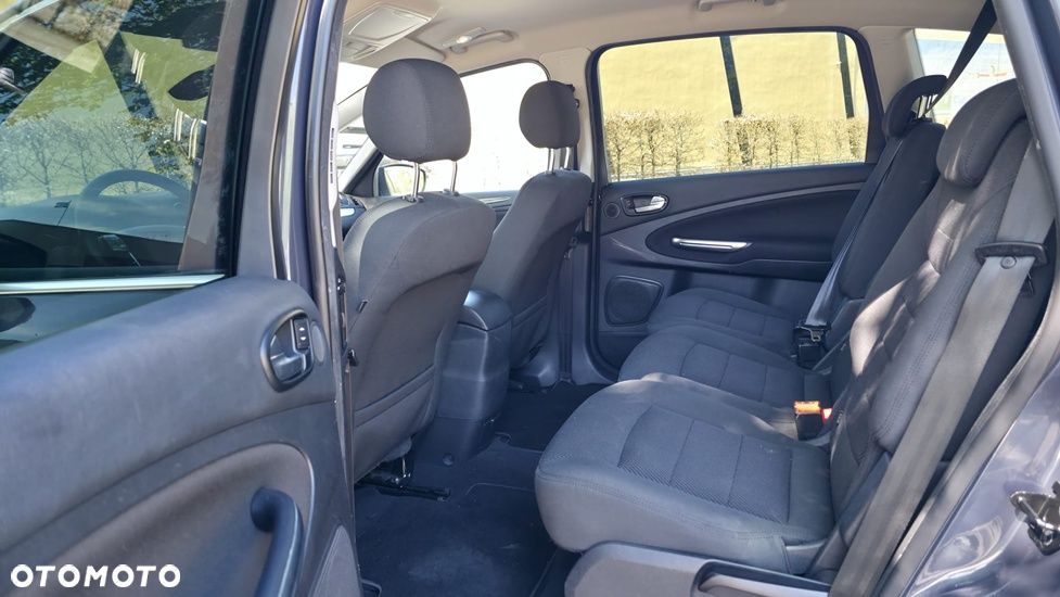 Ford S-Max 2.0 TDCi DPF Business Edition - 17