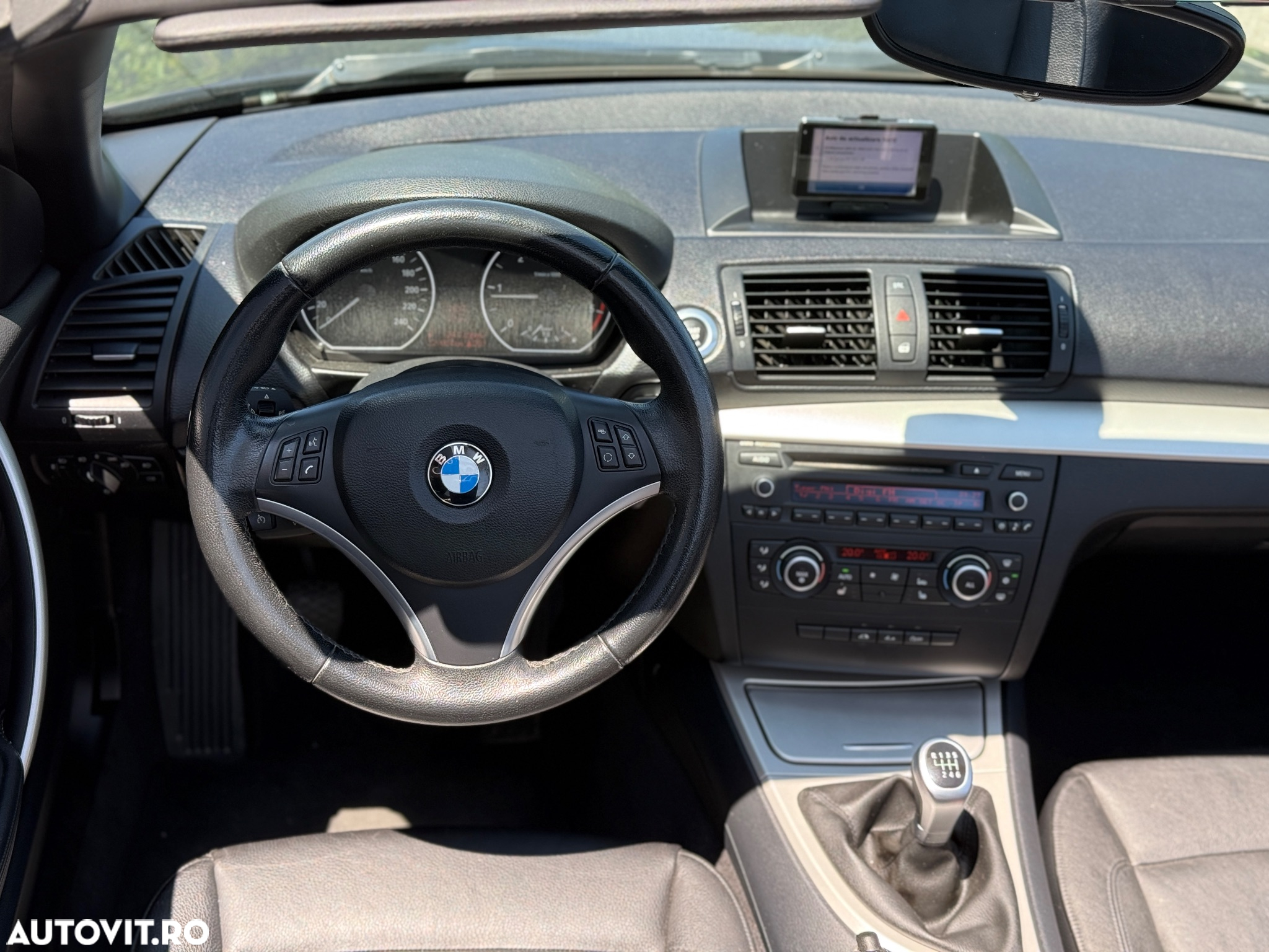 BMW Seria 1 118d Sport Line - 19