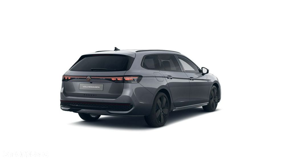 Volkswagen Passat - 4