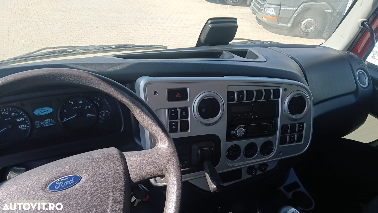Ford CHM1 4142D8X4 - 9