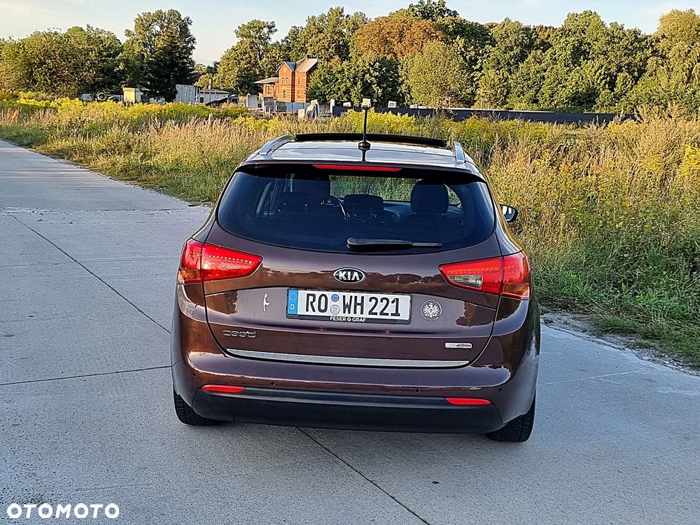 Kia Ceed 1.6 GDI Platinum Edition - 9