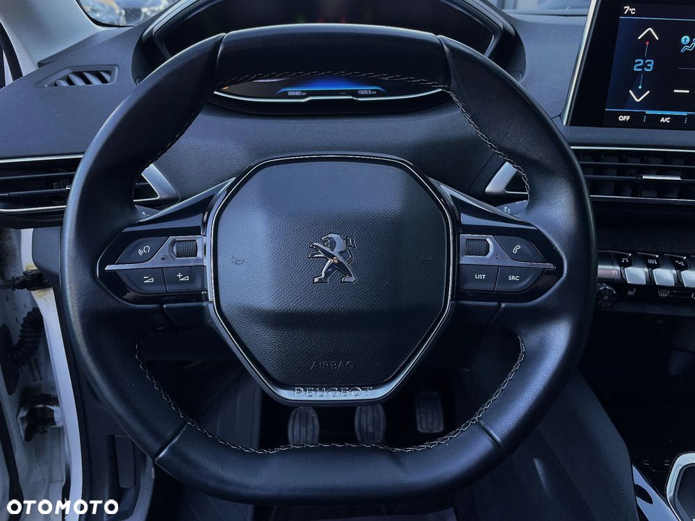 Peugeot 3008 1.5 BlueHDi Active S&S - 23