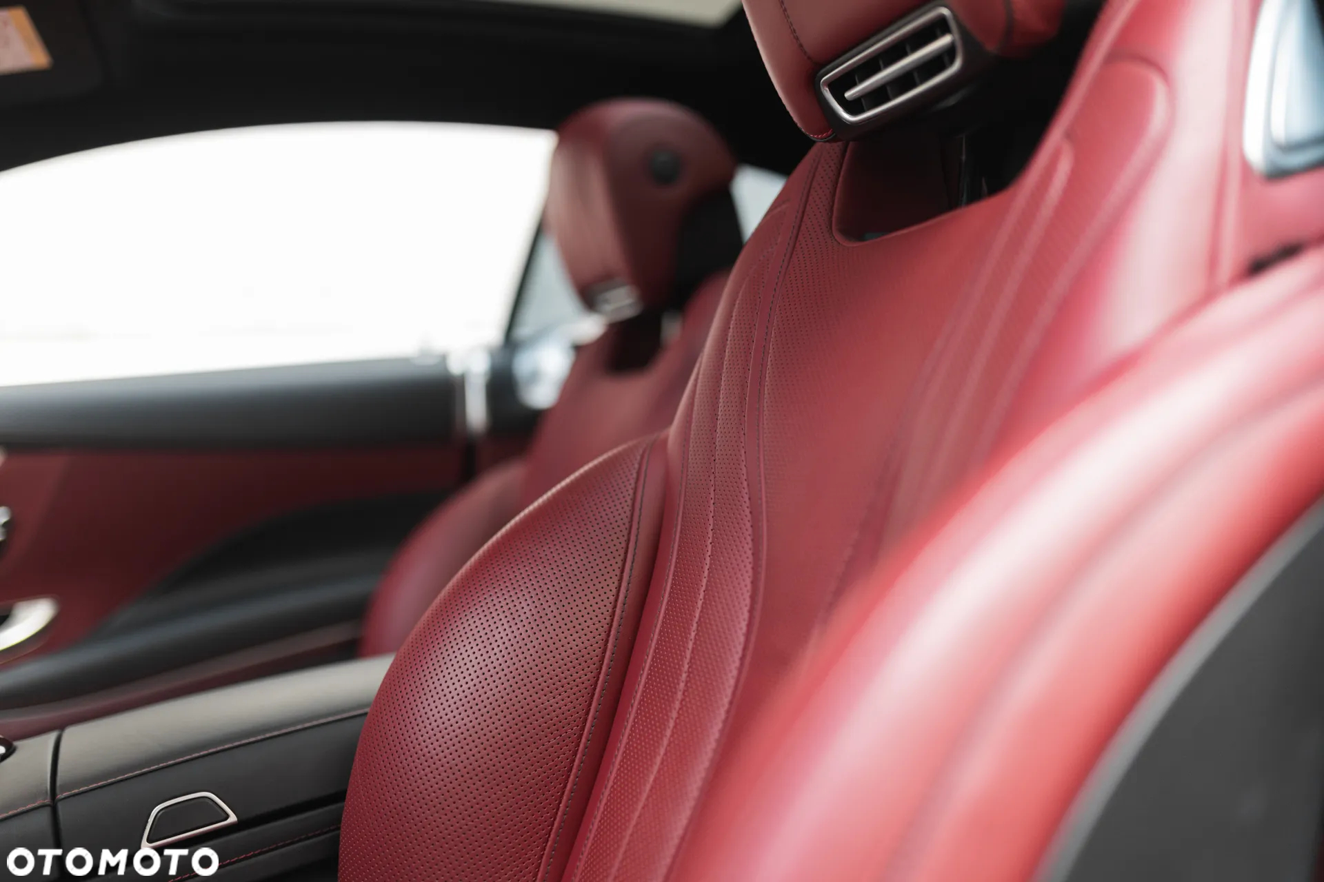 Mercedes-Benz Klasa S 450 Coupe 4-Matic 9G-TRONIC - 23