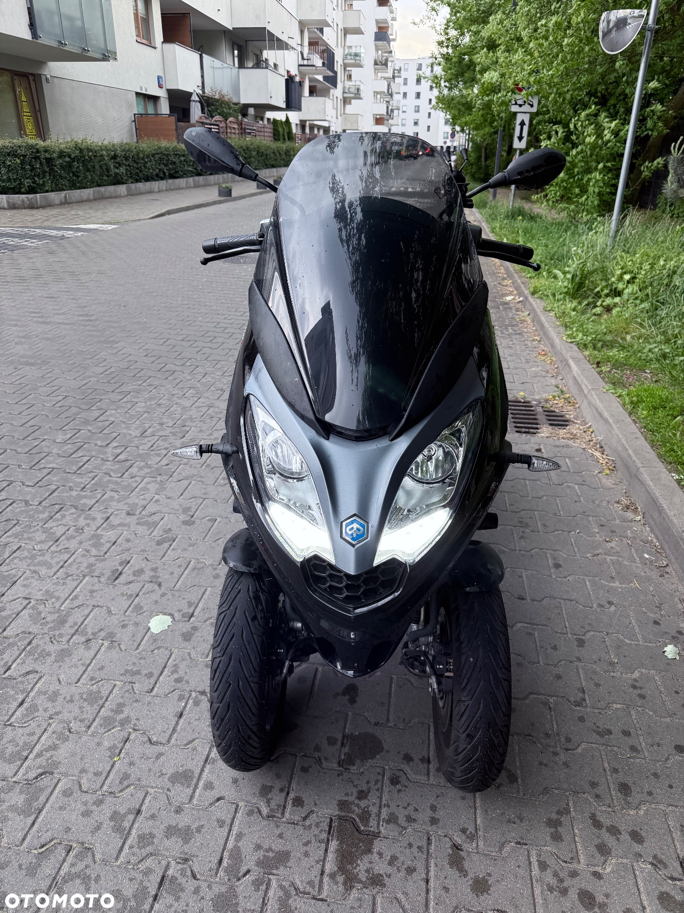 Piaggio MP-3 - 3