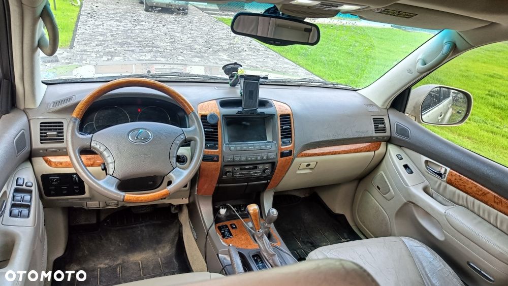Lexus GX - 8
