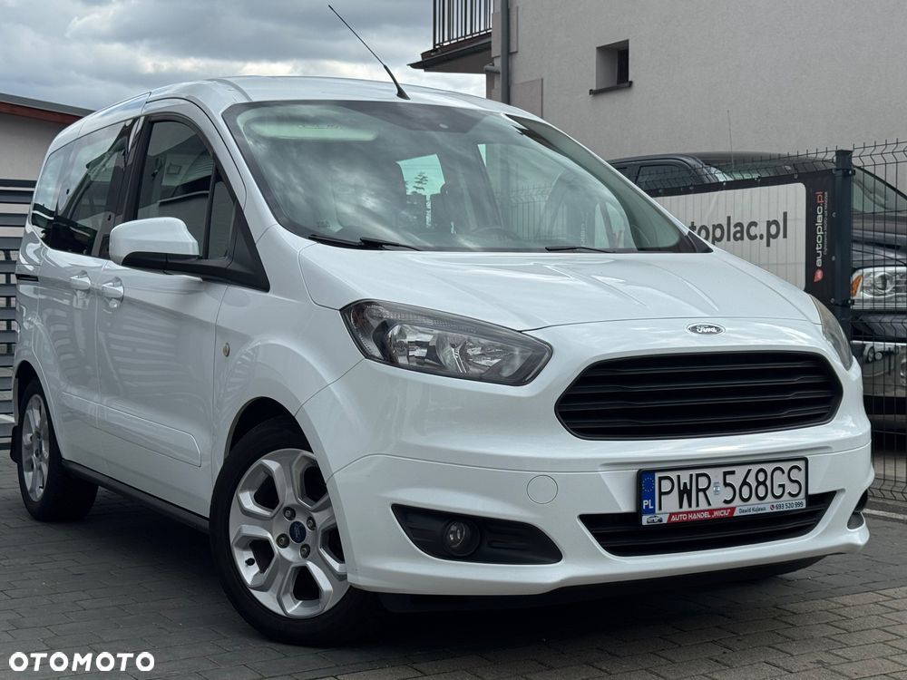 Ford Tourneo Courier 1.5 TDCi Trend - 12