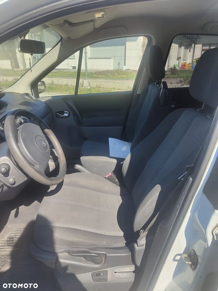 Renault Scenic 1.9 dCi FAP Conquest - 20