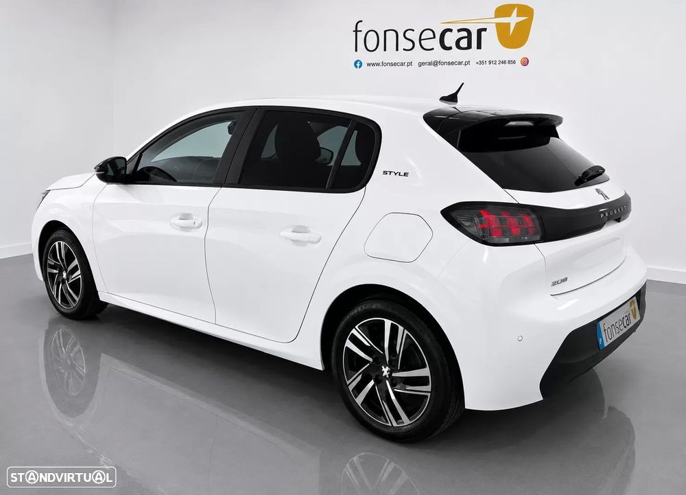 Peugeot 208 1.2 PureTech SE Style - 6