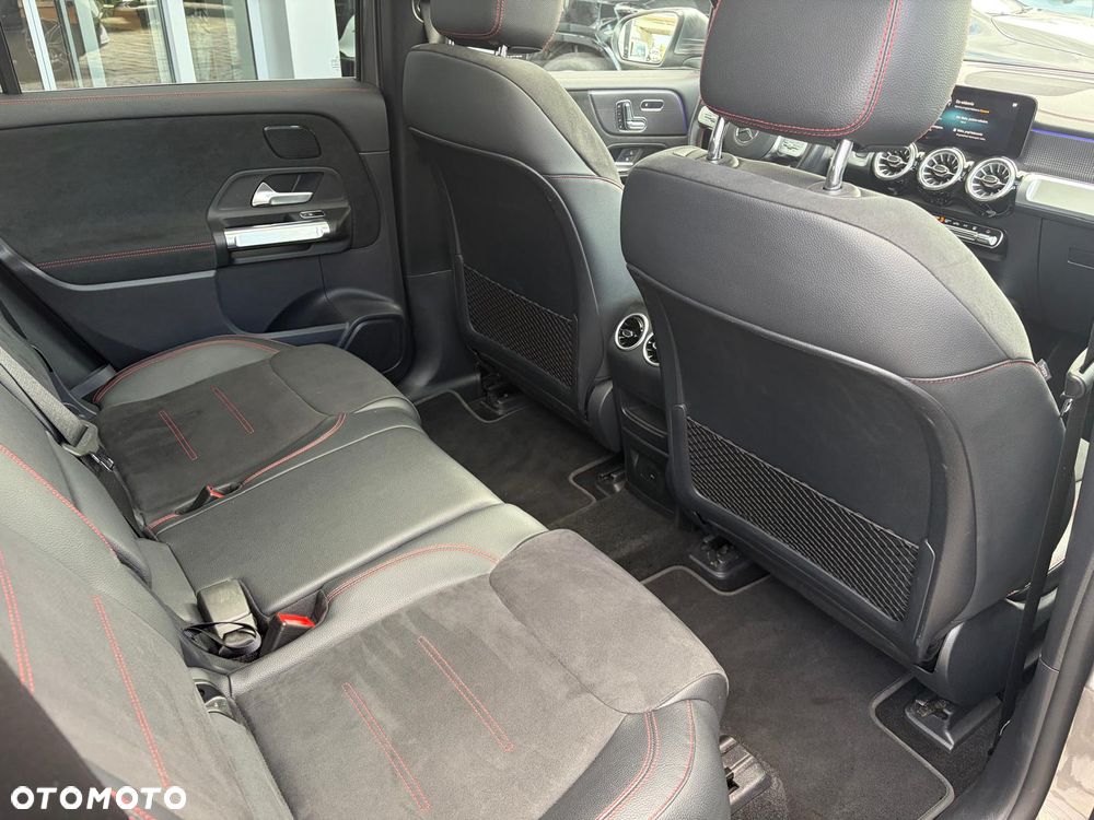 Mercedes-Benz EQB 350 66.5kWh 4-Matic AMG - 22