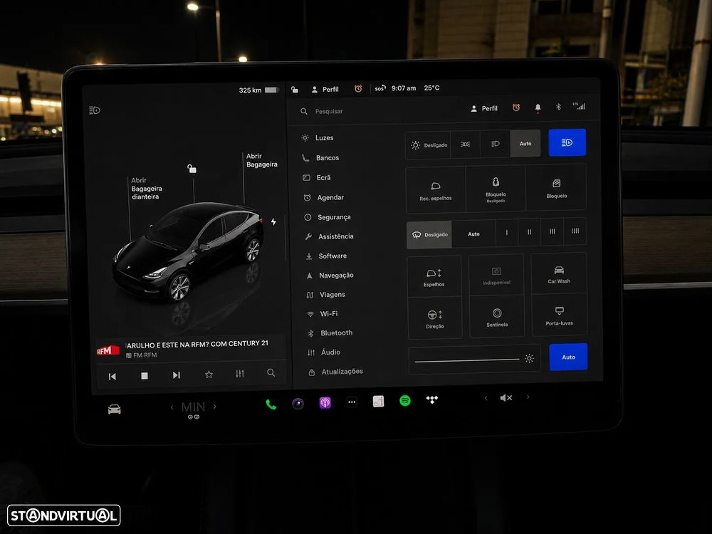 Tesla Model Y Long Range Dual Motor AWD - 24
