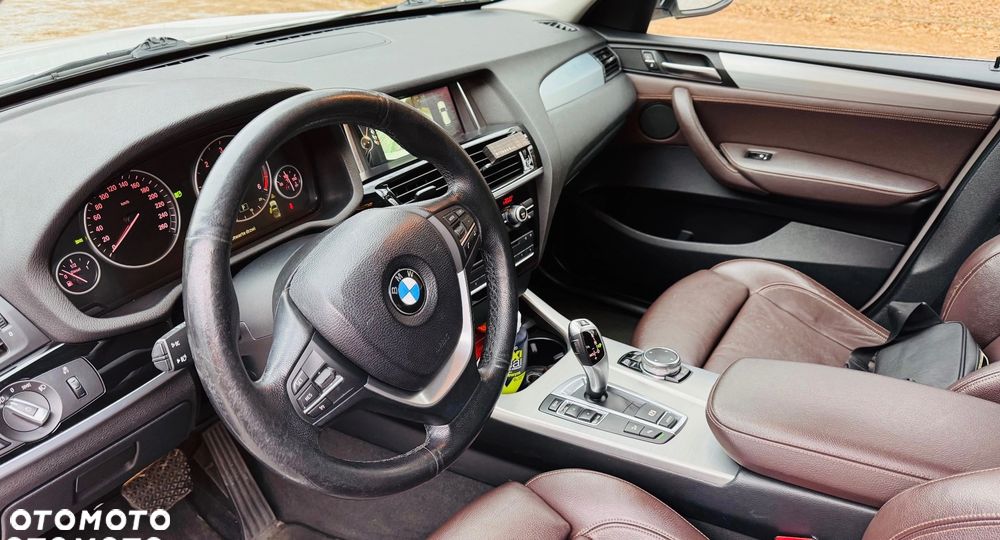 BMW X3 xDrive20d xLine - 13