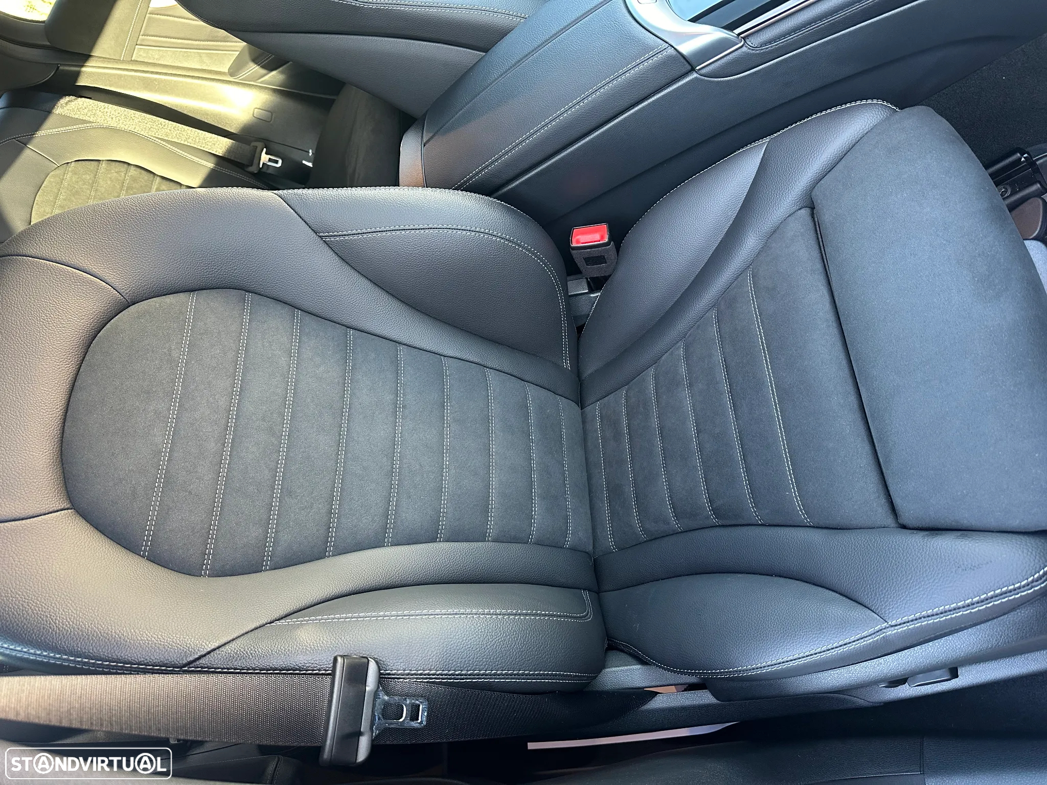 Mercedes-Benz EQC 400 4Matic AMG Line - 11
