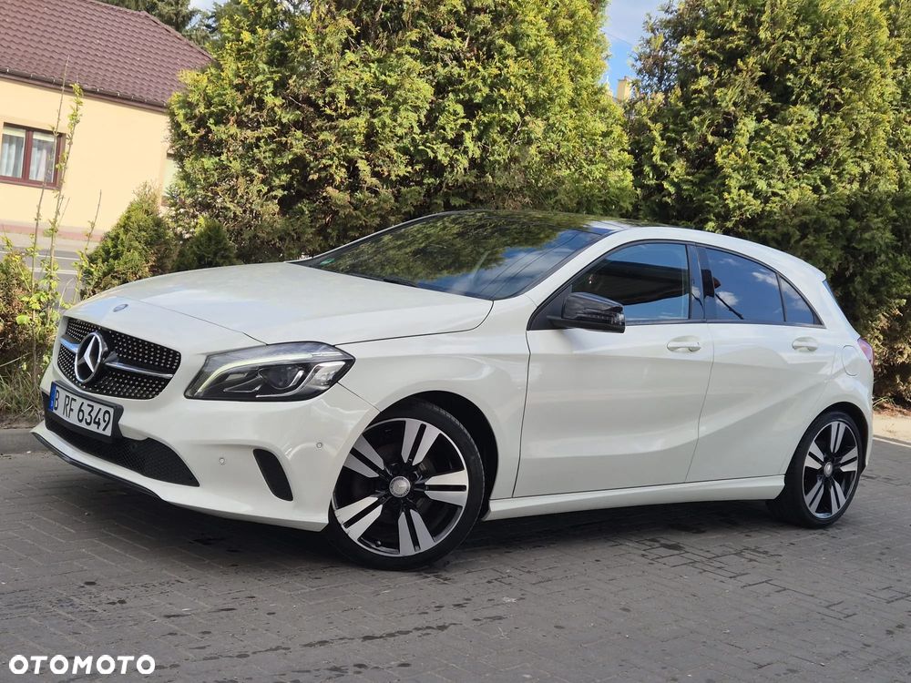 Mercedes-Benz Klasa A 180 Peak Edition - 4