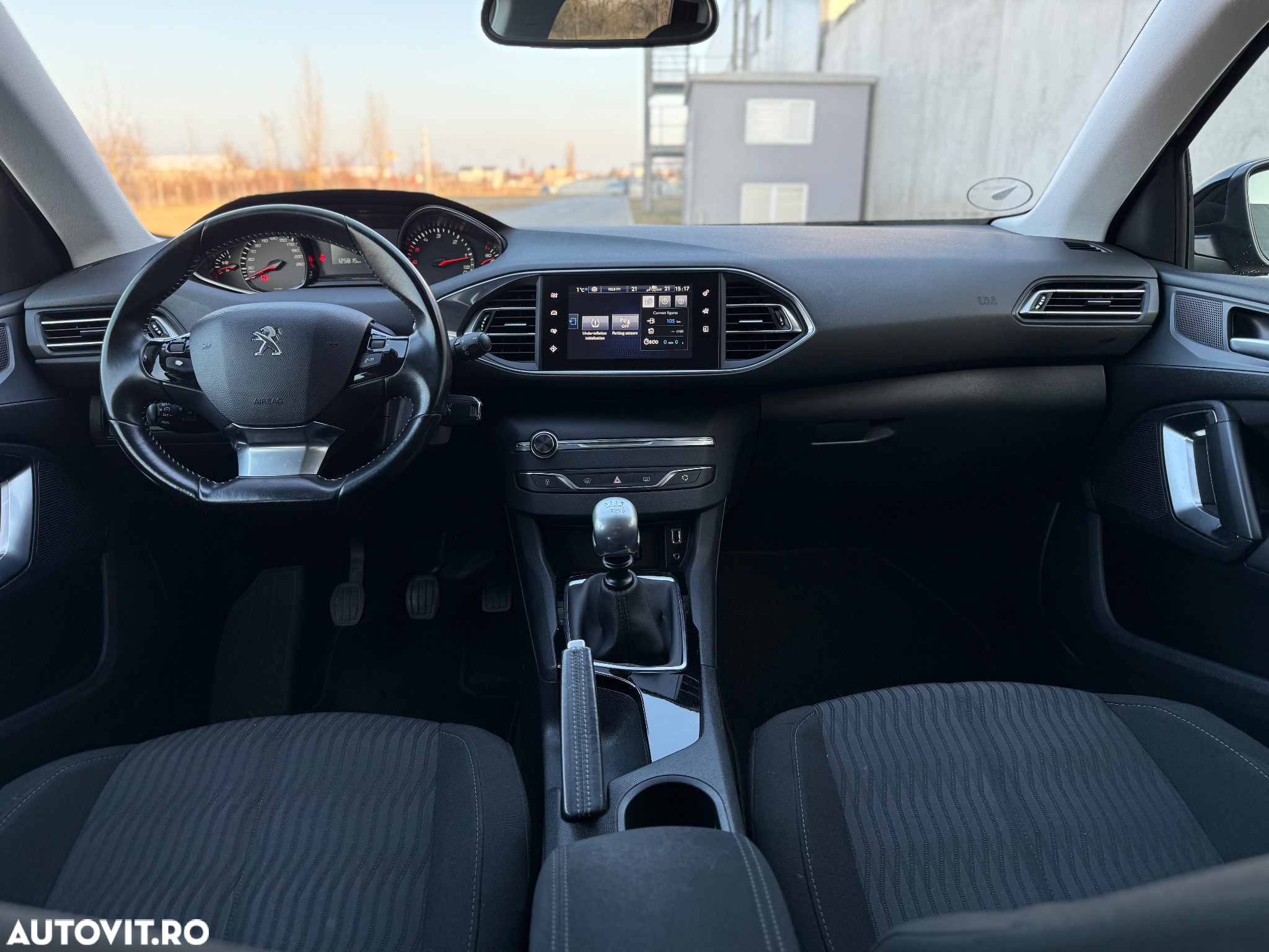 Peugeot 308 - 11
