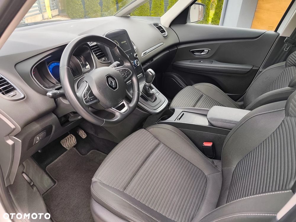 Renault Scenic - 7